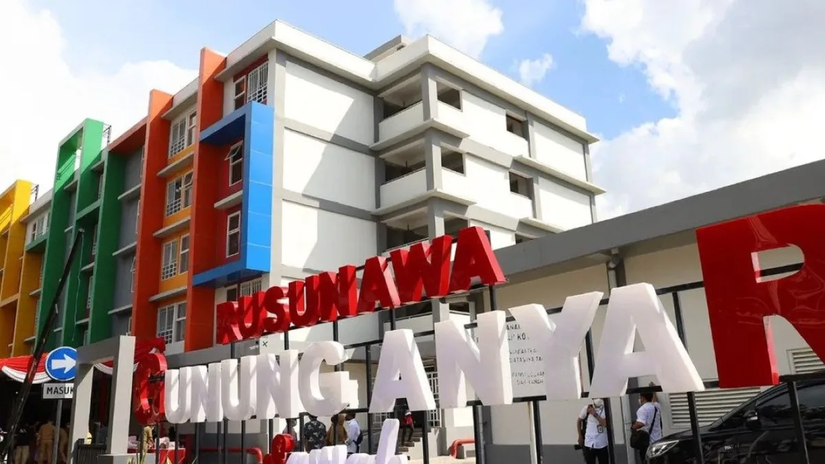 Rusun China Mau Masuk, Siapa yang Harus Beradaptasi?